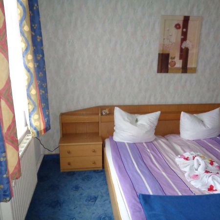 Heegemuhler-Hof Hotel Eberswalde-Finow Esterno foto