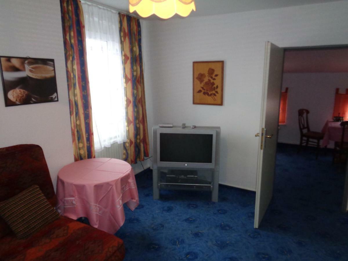 Heegemuhler-Hof Hotel Eberswalde-Finow Esterno foto